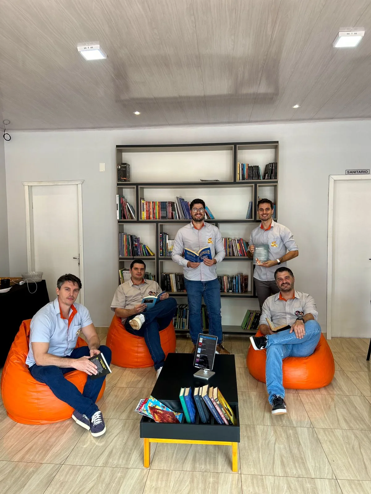 biblioteca da si net em nueva esperanza anexo infobanc